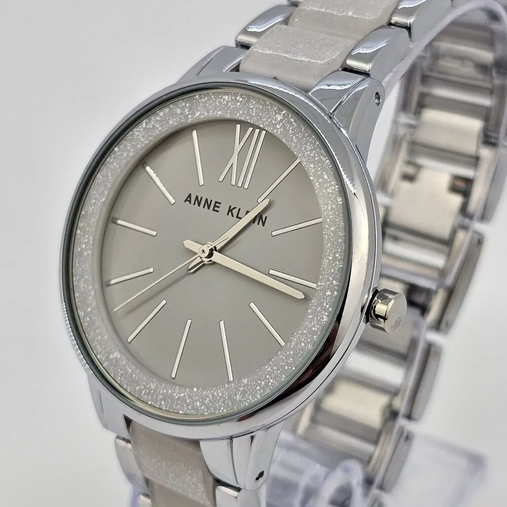 Anne Klein used working